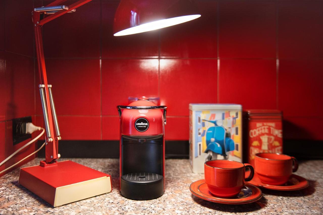 Billie's Flat Red * Verona